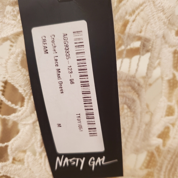 Nasty Gal Crochet Lace Maxi Dress-CREAM not black - Picture 7 of 7